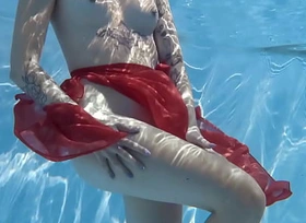 Swimming pool hot erotics with Mimi Cica dressed up