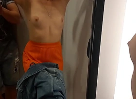 A Sexy Stranger Gratuitously Me to look at her in the fitting Room.