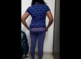 Amateur Desi Cute Mature Indian Bhabhi Changing Dress XXX Big Tits, Ass, Pussy Scant