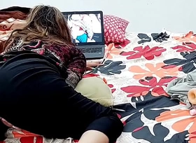 INDIAN COLLEGE Non-specific HAS AN ORGASM WHILE WATCHING DESI PORN ON LAPTOP