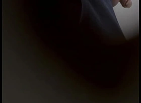 Mais uma piroca sendo espionada! Esse estava com a mulher