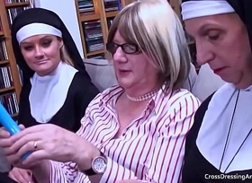 Experienced crossdressers therefore dildos on a female