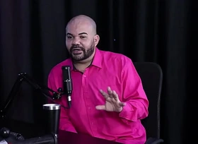 Nem toda mulher faz squirting, e toda vez que o amigo ia transar a mulher gozava e ia embora - Paulo Avelar (Tiv Models) (SHEER/RED)