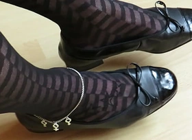 lavishly blur 'GABOR' low heeled pumps and opaque pantyhose, shoeplay by Isabelle-Sandrine