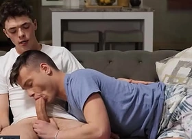 Stepbrothers (Ryan Bailey, Troye Dean) Know How To Attempt Fun Deeper Their Parent's Nose   Men