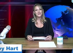 Camsoda - Hot Blonde Milf rides Sybian and masturbates via news cast