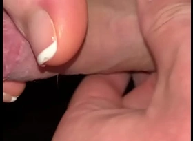 Homemade cumming on erotic feet erotic toes foot fetish