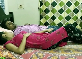 Hot indian wife and weak husband penis strong nehi hota caught in obturate ignore cam