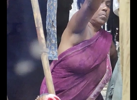 Desi aunty boob show part 2