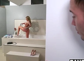 Lolly Dames Fucked Her Bathroom Creeper Stpson