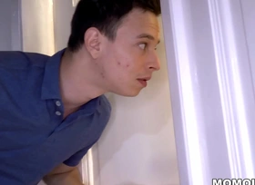 Mature stepmom malodorous on by son