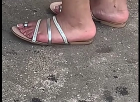 Nice trotters and toes