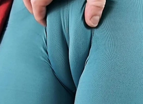 bulky ass suntanned slut has bulky cameltoe hither spandex leotard