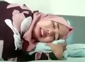 Jilbab enak ewe
