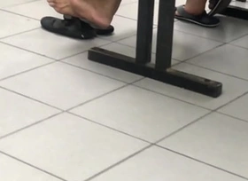 2 HIspanic Ladies In Load of shit Skirts Frankly SHOEplay In Laundromat Pt.1
