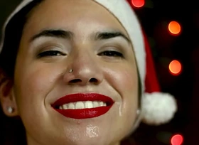 Merry Christmas! Holiday blowjob and facial!   Bonus photo session!